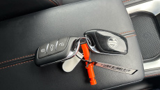 MG HS 1.5 T-GDI Trophy 5dr DCT Petrol Hatchback